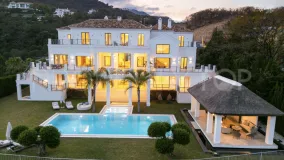 Comprar villa de 5 dormitorios en La Zagaleta
