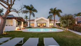 For sale Nueva Andalucia 4 bedrooms villa