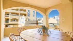 Se vende apartamento con 4 dormitorios en San Pedro de Alcantara