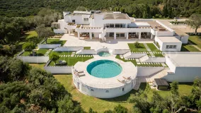 Country house for sale in San Roque Campo