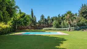 Villa de 4 dormitorios en venta en Zona L