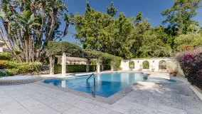 For sale villa with 6 bedrooms in Zona D