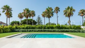 Villa a la venta en Zona F