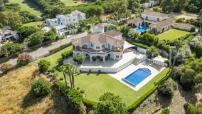 Villa for sale in Zona F