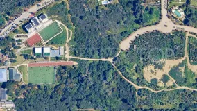 For sale plot in Zona L