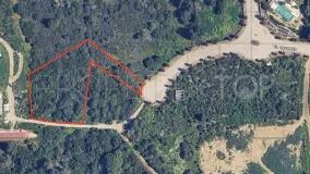 For sale plot in Zona L