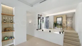 Zona B, villa de 5 dormitorios a la venta