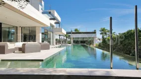 For sale villa in Nagüeles