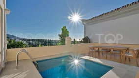 House for sale in Los Naranjos with 5 bedrooms