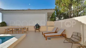 House for sale in Los Naranjos with 5 bedrooms