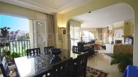 Buy flat in Elviria