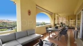 Buy flat in Elviria