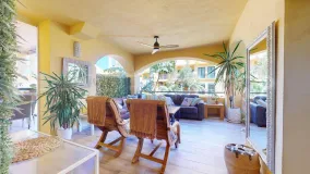 Piso en venta en San Pedro de Alcantara de 3 dormitorios