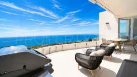 4 bedrooms duplex penthouse in La Capellania for sale
