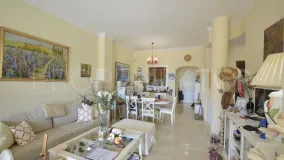 Se vende piso con 2 dormitorios en Hacienda Elviria