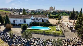Country house for sale in Santaella