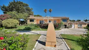 Casa en venta de 4 dormitorios en Guadalobon