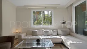 For sale flat with 3 bedrooms in La Cerquilla