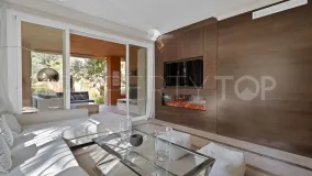 For sale flat with 3 bedrooms in La Cerquilla