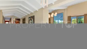 Casa con 6 dormitorios en venta en Guadalmina Baja