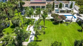 For sale 6 bedrooms house in Guadalmina Baja