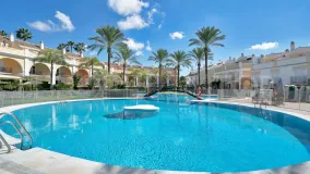 Adosado en venta en Bahia de Marbella