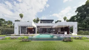 For sale Nueva Andalucia villa with 5 bedrooms
