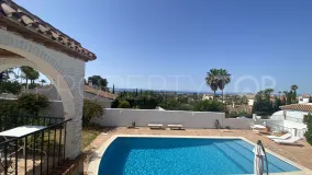 Puerto Romano chalet for sale