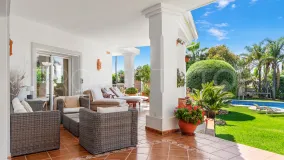 Paraiso Alto, villa de 6 dormitorios en venta