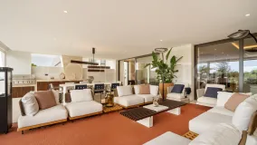 For sale 5 bedrooms ground floor duplex in Epic Marbella
