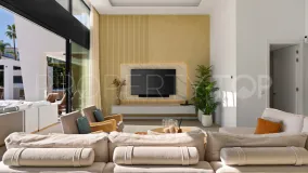 Villa in Nueva Andalucia for sale