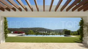 Villa for sale in Casares