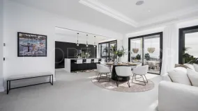 8 bedrooms villa for sale in Los Flamingos