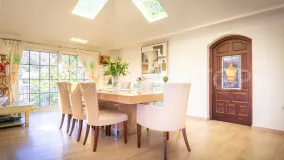 Villa with 4 bedrooms for sale in Estepona