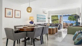 Town house for sale in Estepona