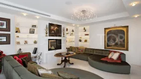 For sale Nueva Andalucia villa