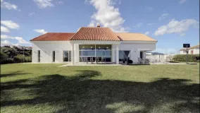 6 bedrooms villa for sale in Manilva