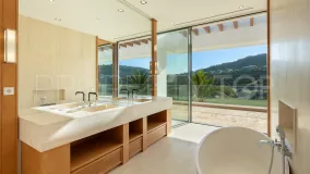 For sale Casares villa with 5 bedrooms