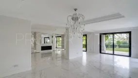 Villa en venta de 4 dormitorios en Marbella Golden Mile