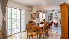 Villa en venta en New Golden Mile