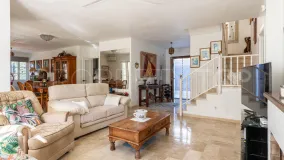 Villa en venta en New Golden Mile