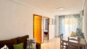 Apartamento a la venta de 2 dormitorios en Torrevieja
