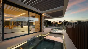 Villa en venta de 7 dormitorios en Nueva Andalucia