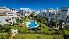 Buy penthouse with 2 bedrooms in Sabinillas