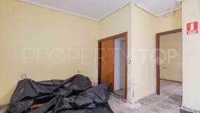 Torrevieja, apartamento planta baja de 4 dormitorios en venta