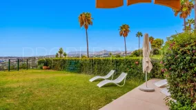 Nueva Andalucia, apartamento planta baja en venta de 3 dormitorios