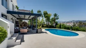 Nueva Andalucia, villa en venta de 4 dormitorios