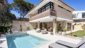 Buy Costa de la calma house with 4 bedrooms