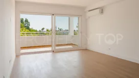 Se vende apartamento en Estepona Este