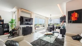 Se vende apartamento de 2 dormitorios en Guadalmina Alta